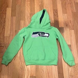 Kids Green Hoodie with Seattle Seahawks Logo size 8